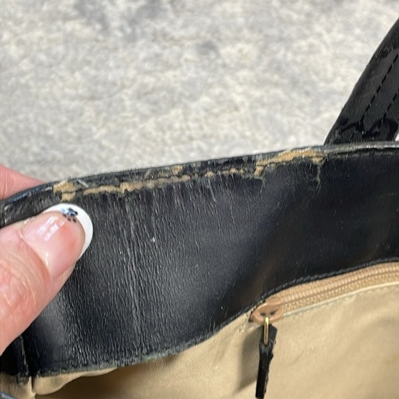 Gucci Monogram GG Small Black Nylon Tote Bag Zip Front Pockets Metallic Luxury - Picture 15 of 17